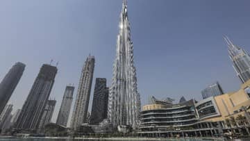 Dubai Bangun Jalur Pejalan Kaki Ber-AC Raksasa di Tengah Panas Ekstrem