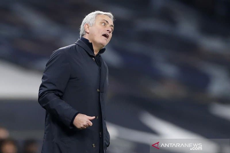 Ilustrasi berita OLAHRAGA: Mourinho tolak jemawa dan pertanyakan badai cedera Liverpool
