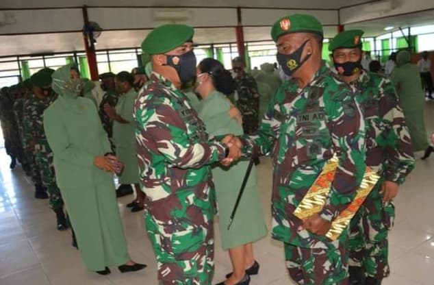 Ilustrasi berita MIMIKA: 16 Personil Kodim Mimika Naik Pangkat, Dandim: Pangkat Naik, Tanggungjawab Naik