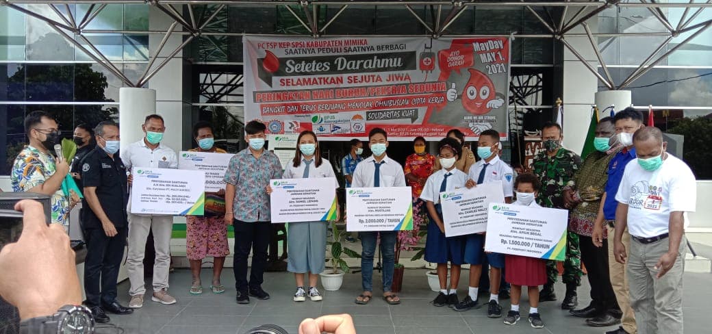 Ilustrasi berita MIMIKA: Refleksi Peringatan May Day, Pekerja Bukan Alat Tapi Aset Perusahaan yang Harus Dirawat