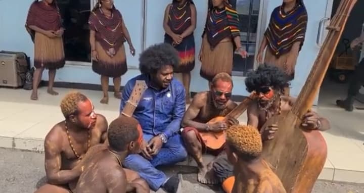 Ilustrasi berita MIMIKA: Ketua DPRD Tolikara Diduga Danai Pembelian Senjata untuk Teroris KKB Papua
