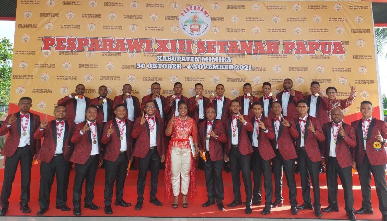 Ilustrasi berita MIMIKA: Lima Kontingen Sabet Emas Kategori Paduan Suara Pria Pesparawi XIII