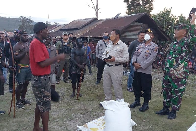 Ilustrasi berita PAPUA: Tiga Bupati Pegunungan Papua Sepakat Damaikan Konflik Antarwarga