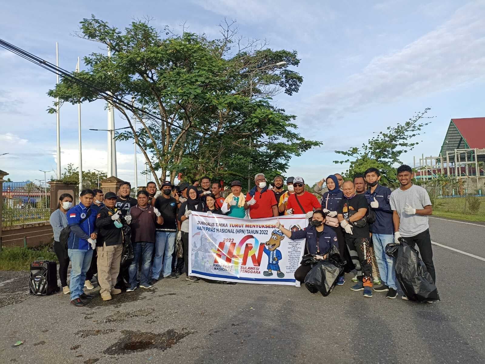 Ilustrasi berita MIMIKA: Peringati Hari Pers Nasional, Jurnalis Timika Bersama Wabup Gelar Jalan Sehat Sambil Bersih Kota