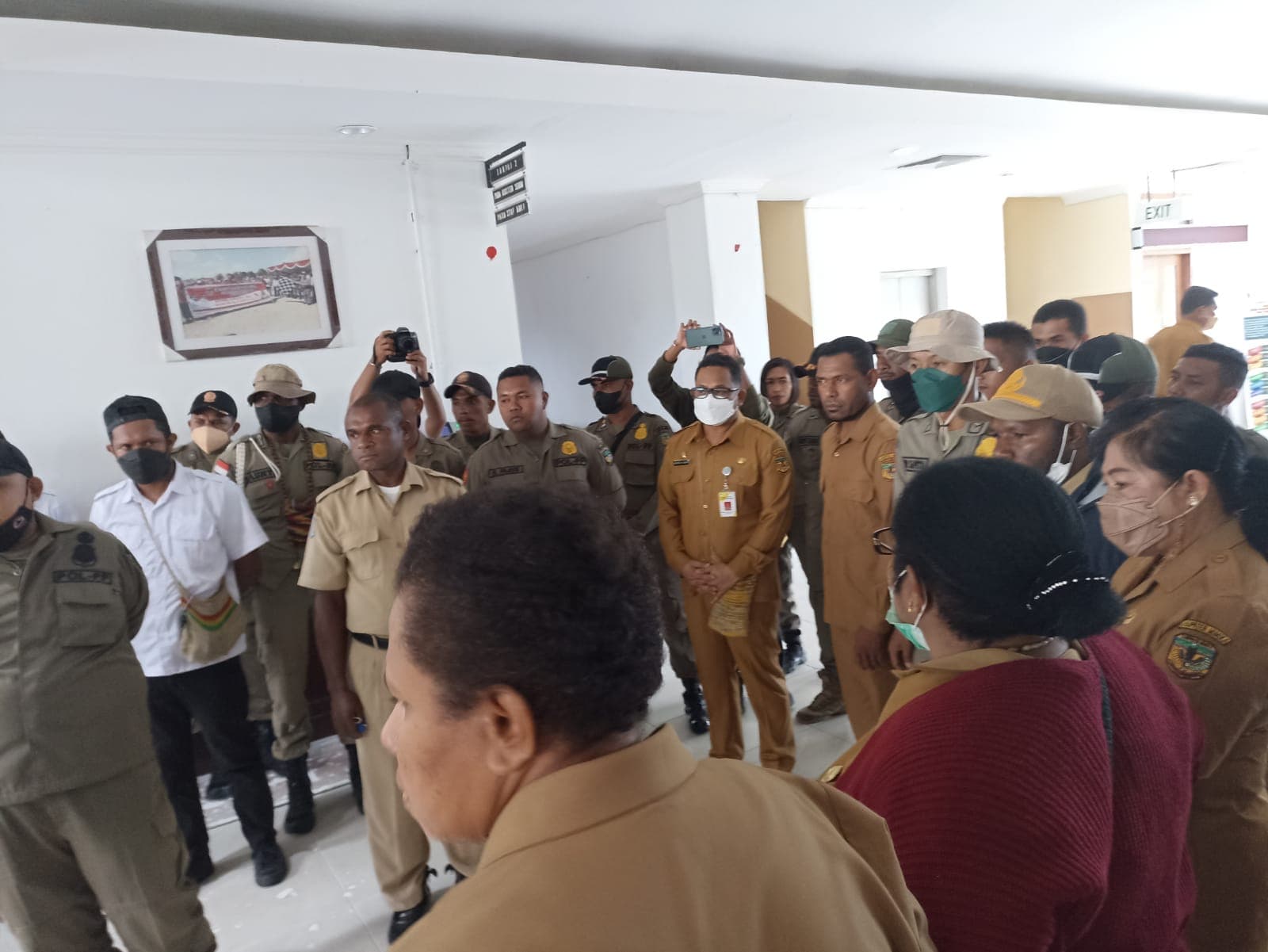 Ilustrasi berita MIMIKA: OKIA Protes Hasil Seleksi Pejabat Eselon II, Begini Jawaban Sekda Mimika Michael Gomar