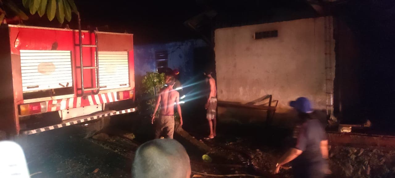 Ilustrasi berita PAPUA: Tiga Unit Rumah di Kampung Buton Jayapura Terbakar, Bayi Dua Bulan Alami Luka Bakar