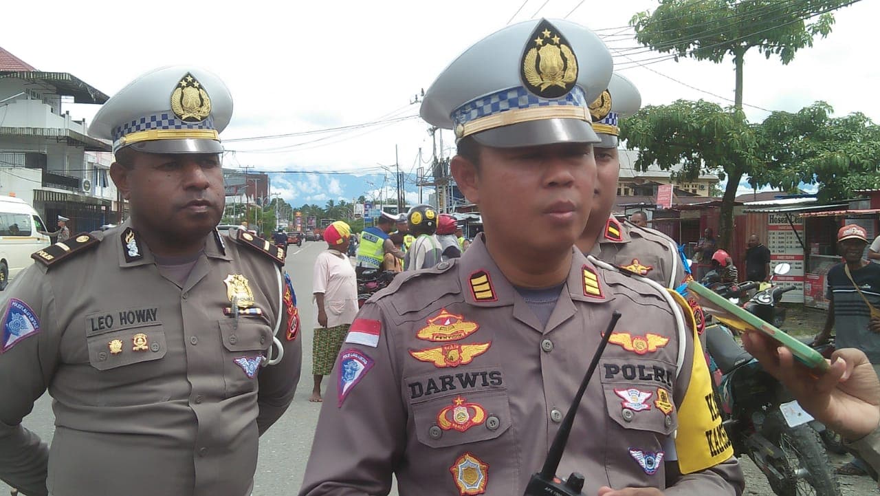 Ilustrasi berita MIMIKA: Diduga untuk Curi BBM, Tiga Unit Kendaraan Tangki Modifikasi Diamankan Sat Lantas Polres Mimika Saat Razia 3 SPBU