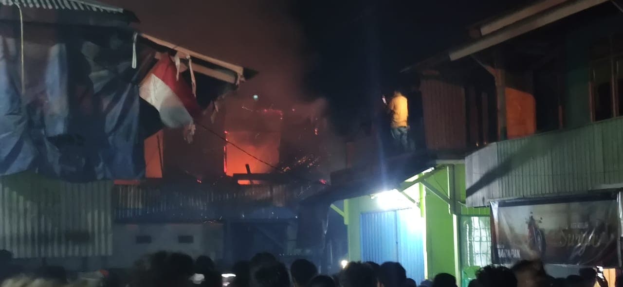 Ilustrasi berita PAPUA: Kebakaran Kembali Terjadi, Setelah Rusunawa Pasar Dok IX, 4 Petak Kamar Kos Milik Anggota Polisi Dilalap Sijago Merah