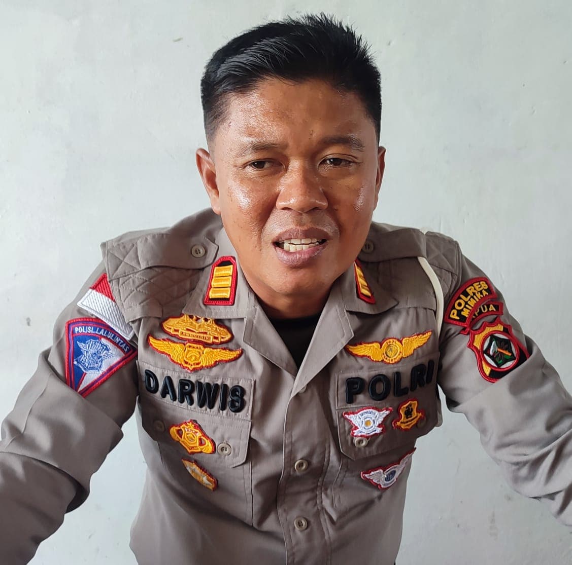 Ilustrasi berita MIMIKA: Malu Gunakan Kendaraan Dinas, Banyak Pejabat dan ASN Pemda Mimika Rubah Mobil Plat Merah ke Hitam