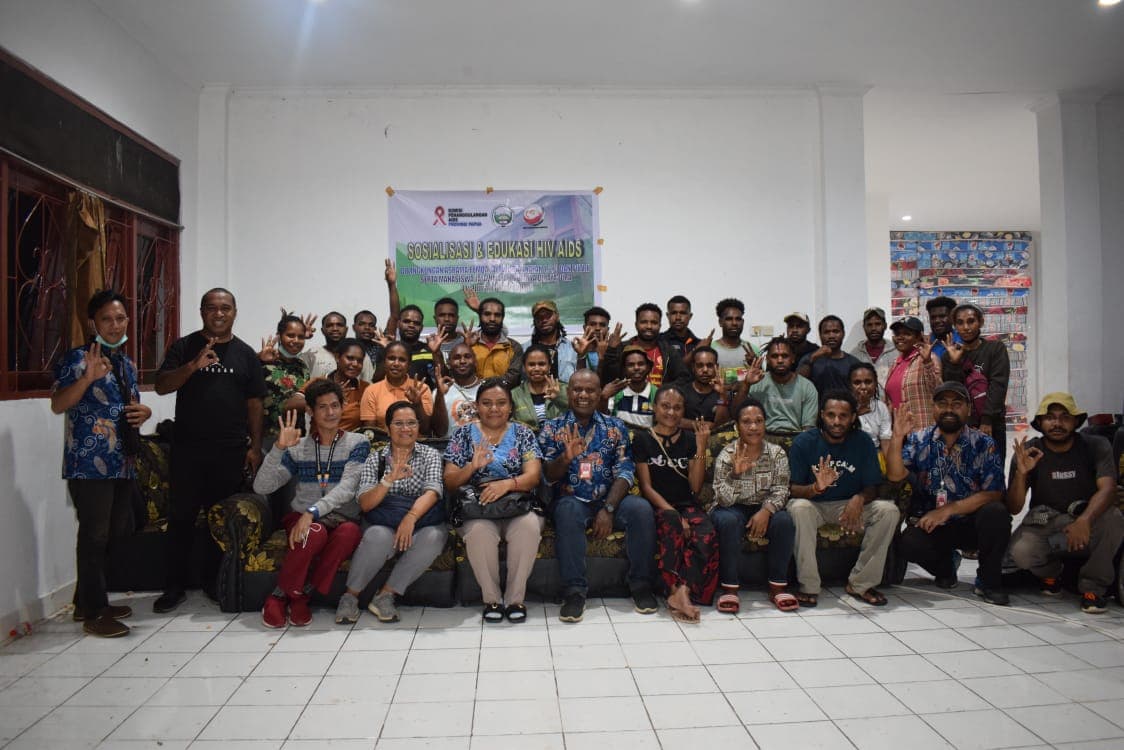 Ilustrasi berita PAPUA: KPA Papua Gelar Sosialisasi dan Edukasi HIV/AIDS, Kasus Tertinggi di Nabire Capai 9.287 Kasus