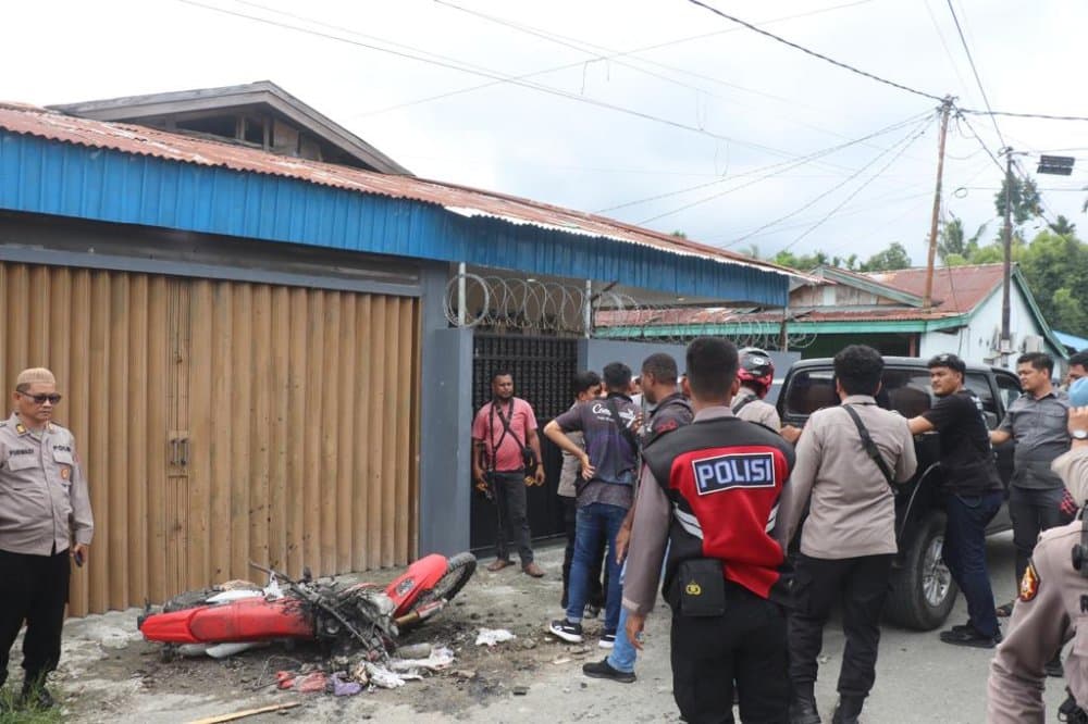 Ilustrasi berita Jayapura: Konflik Internal KNPB Jayapura Berujung Ricuh, Dua Orang Alami Luka Tusuk