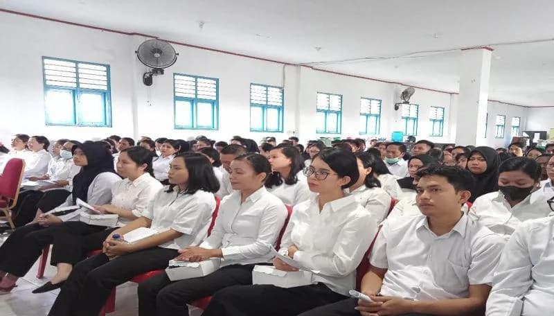 Ilustrasi berita MIMIKA: 2.304 Peserta di Mimika Mengikuti Seleksi PPPK 2023 Tenaga Pendidik dan Kesehatan, Asisten III : Mengedepankan Transparansi dan Bebas KKN