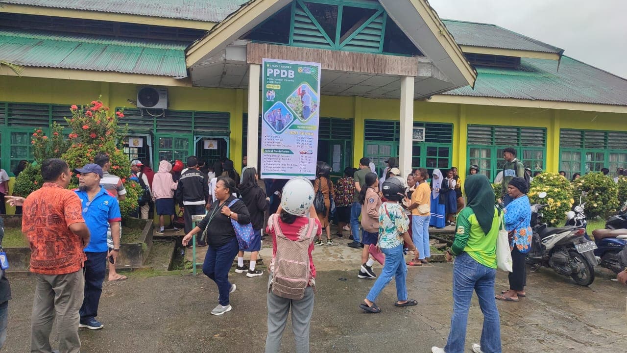 Ilustrasi berita MIMIKA: Buka PPDB Tahun 2024, SMAN 1 Mimika Hanya Siapkan Kuota 320 Siswa Baru
