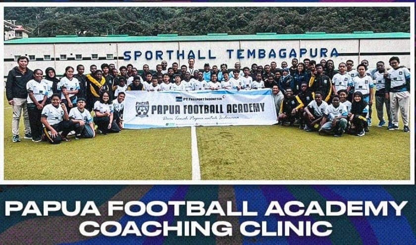 Ilustrasi berita MIMIKA: Latihan di Highland PTFI, Tim Papua Football Academy Disambut Antusias Pelajar Tembagapura