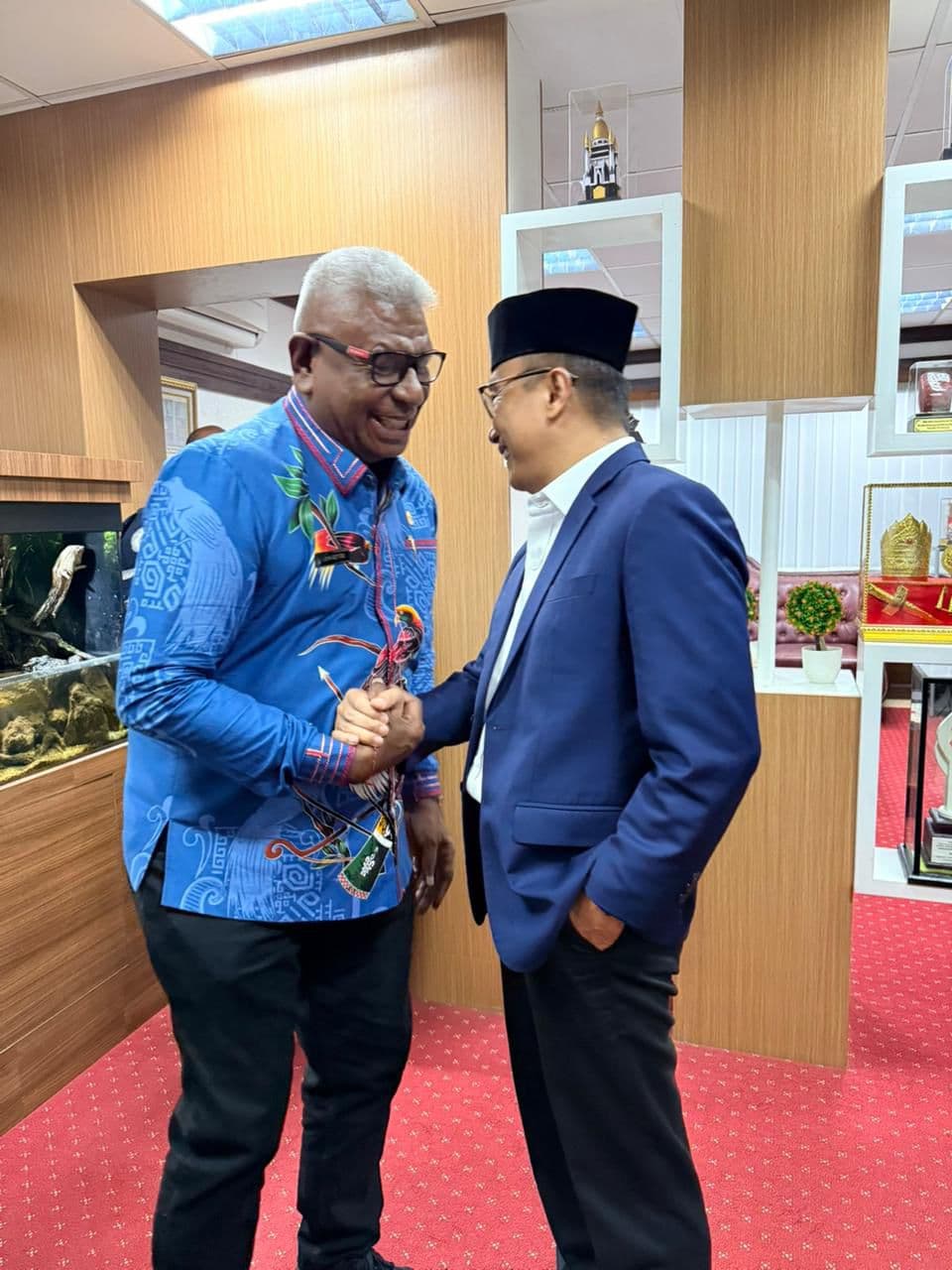 Ilustrasi berita MIMIKA: Publik Diminta Bersabar, Pelantikan Pejabat Tunggu Pertimbangan Teknis BKN, Bupati Rettob: Daripada Ribuan ASN Jadi Korban