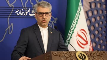 Ilustrasi berita INTERNASIONAL: Iran Siap Balas Serangan AS Jika Terjadi, Ancaman Trump Meningkatkan Ketegangan