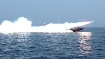 Ilustrasi berita INTERNASIONAL: Iran Balas Serangan AS dengan Serangan Drone di Laut Tengah
