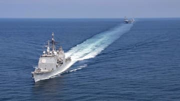 Ilustrasi berita INTERNASIONAL: Inggris dan Prancis Gelar Rapat Strategi Bebaskan Selat Hormuz dari Penutupan