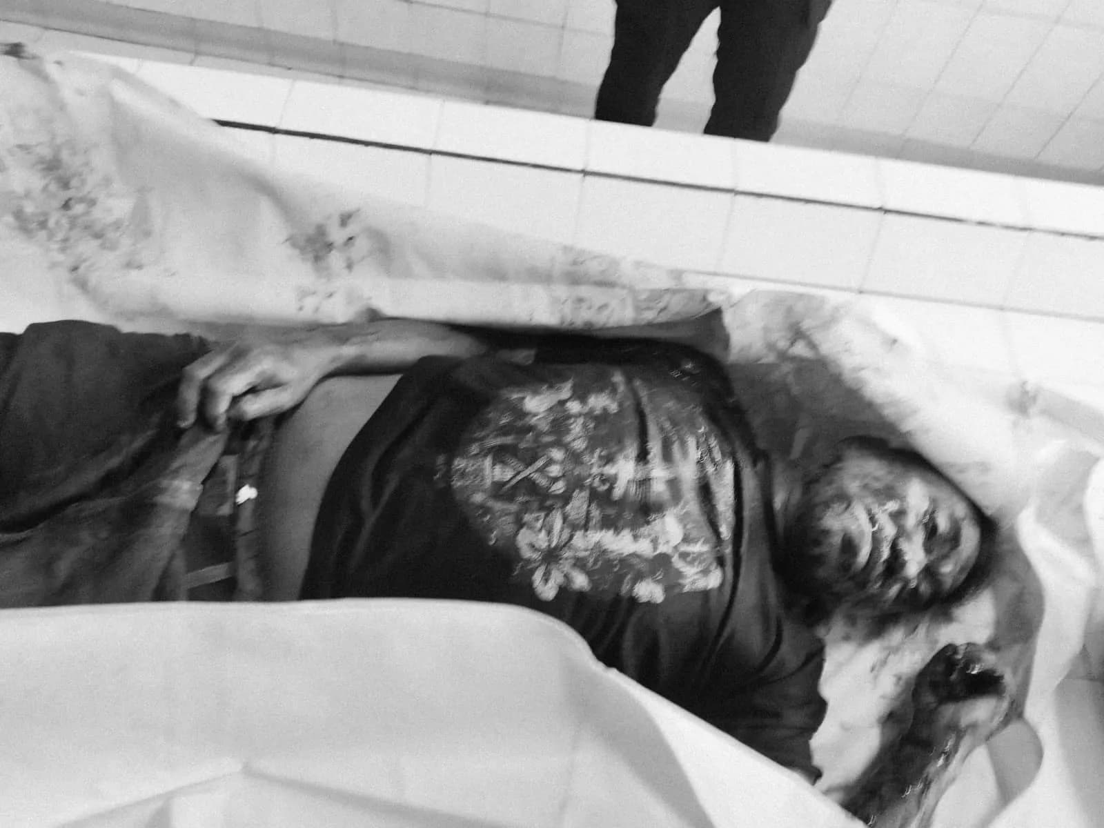 Ilustrasi berita BERITA UTAMA: Identitas Jenazah Korban Penikaman di Bar Pacifik Kilometer 10 Timika Terungkap, Bekerja Sebagai Sopir