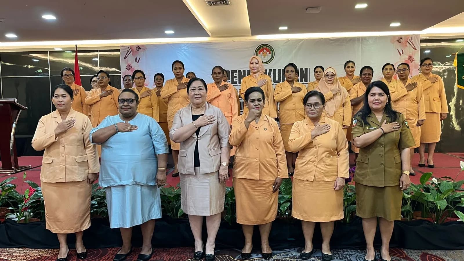 Ilustrasi berita LENSA FOTO: Gallery Foto : Pengurus DWP Unsur Pelaksana Mimika Masa Bakti 2024-2029 Dikukuhkan, Didorong Perkuat Peran Mendukung Pembangunan Daerah