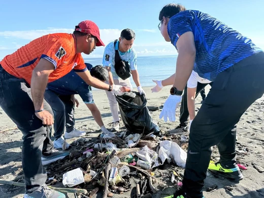 Ilustrasi berita Papua: Aksi Nyata Peringati Hari Lingkungan Hidup Sedunia, PLN Kumpulkan 700 Kilogram Sampah di Nabire dan Merauke