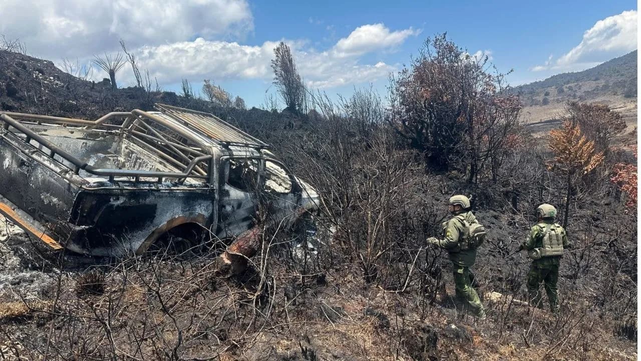 Ilustrasi berita Papua: Sopir Asal Toraja yang Ditembak KKB Berhasil Ditemukan, Mobil Hangus Terbakar