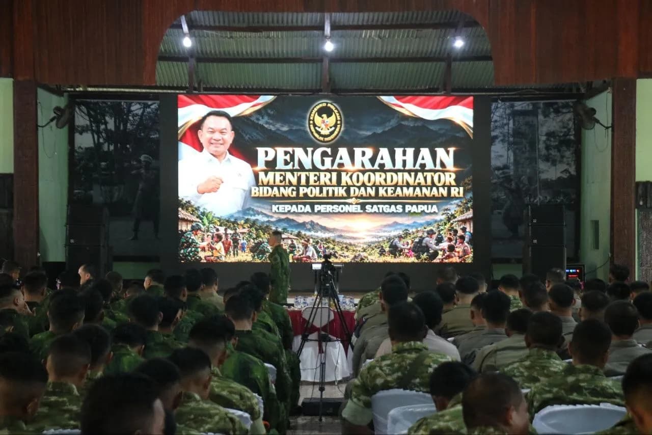 Ilustrasi berita Mimika: Menko Polkam Dudung Ingatkan Para Komandan Operasi di Papua: Tidak Cukup Hanya Beri Perintah dan Target Operasi, Tapi...