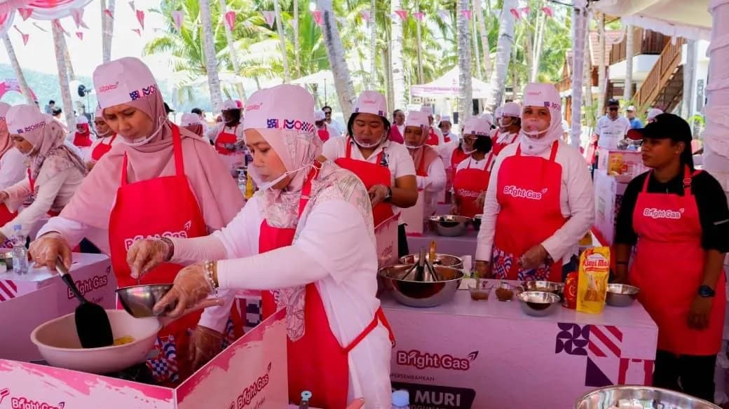 Ilustrasi berita JAYAPURA: Masak Serentak di Delapan Kota, Pertamina Patra Niaga Bagikan 8.100 Porsi Makanan, 750 Porsi di Kota Jayapura