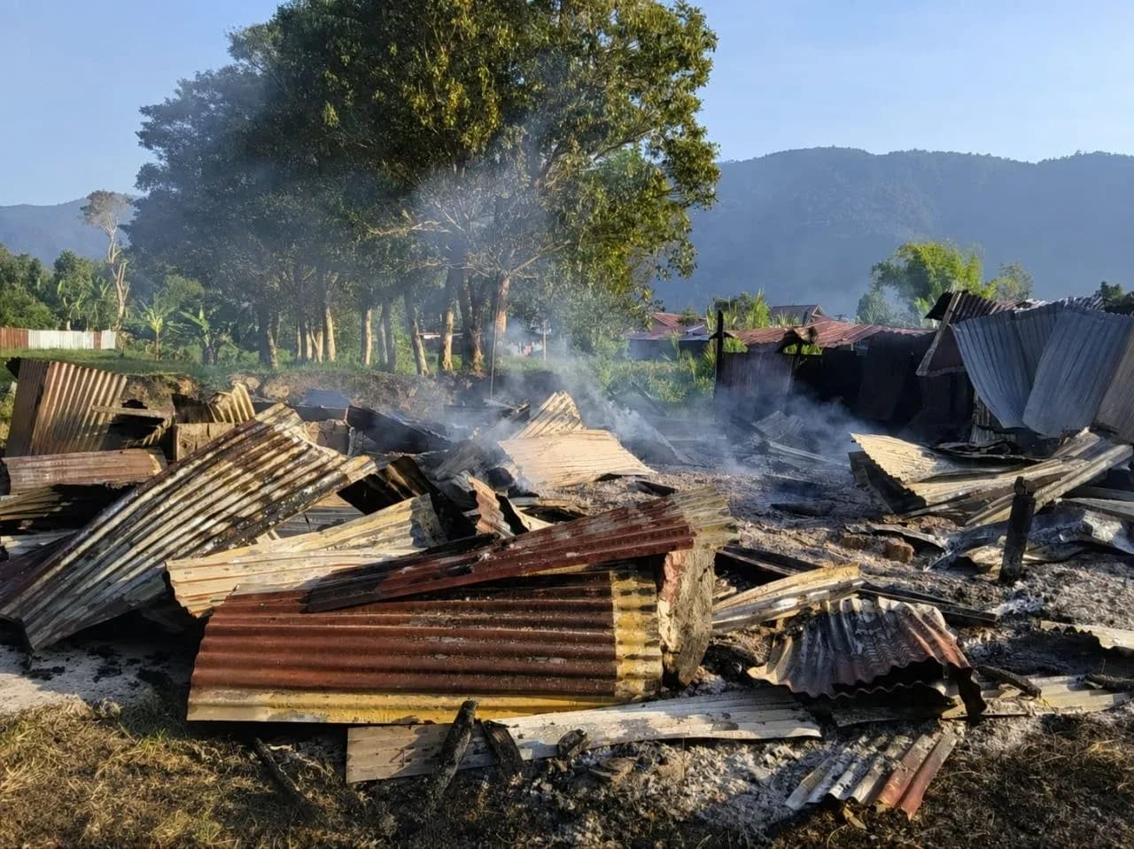 Ilustrasi berita Papua: Bekas Pos Satgas TNI di Tolikara Dibakar OTK, Dua Kali Upaya Sebelumnya Berhasil Digagalkan