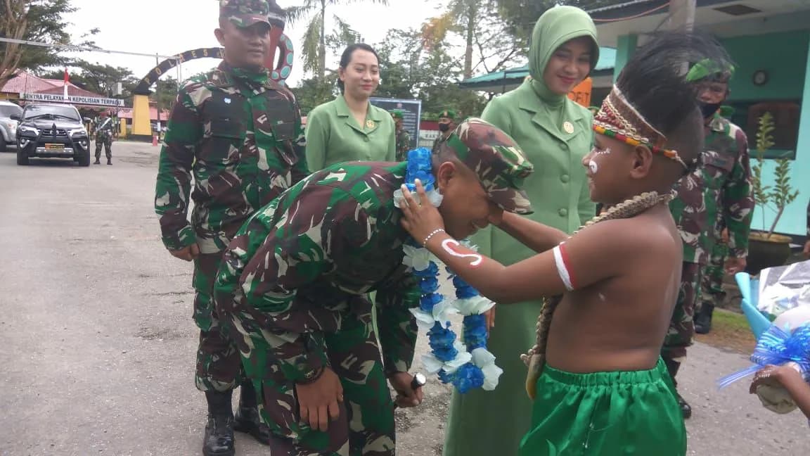 Ilustrasi berita MIMIKA: "Tetaplah di Timika, Jangan Dulu Naik ke Atas"