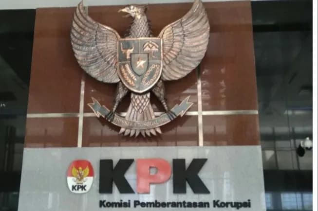 Ilustrasi berita NASIONAL: KPK: Daerah Hancur Akibat Orang Serakah Bersatu, Pemerintah Lemah, Masyarakat Membiarkan