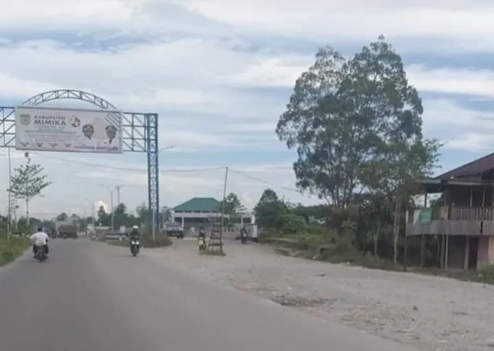 Ilustrasi berita MIMIKA: Mangkrak Berbulan-bulan, Kapan Potongan Jalan Cenderawasih Diselesaikan