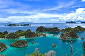 Ilustrasi berita Uncategorized: Wisata Raja Ampat Surga di Pulau Papua Yang Wajib Anda Datangi!