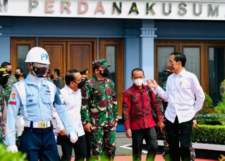 Ilustrasi berita GEBYAR PON PAPUA: Hari Ini, Presiden Bertolak dari Jakarta ke Papua untuk Membuka PON XX