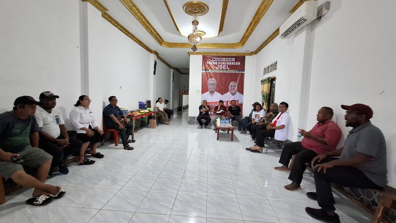 Ilustrasi berita BERITA UTAMA: Mantan Karyawan LPMAK Dukung 100 Persen Paslon Bupati dan Wakil Bupati Mimika Nomor Urut 1