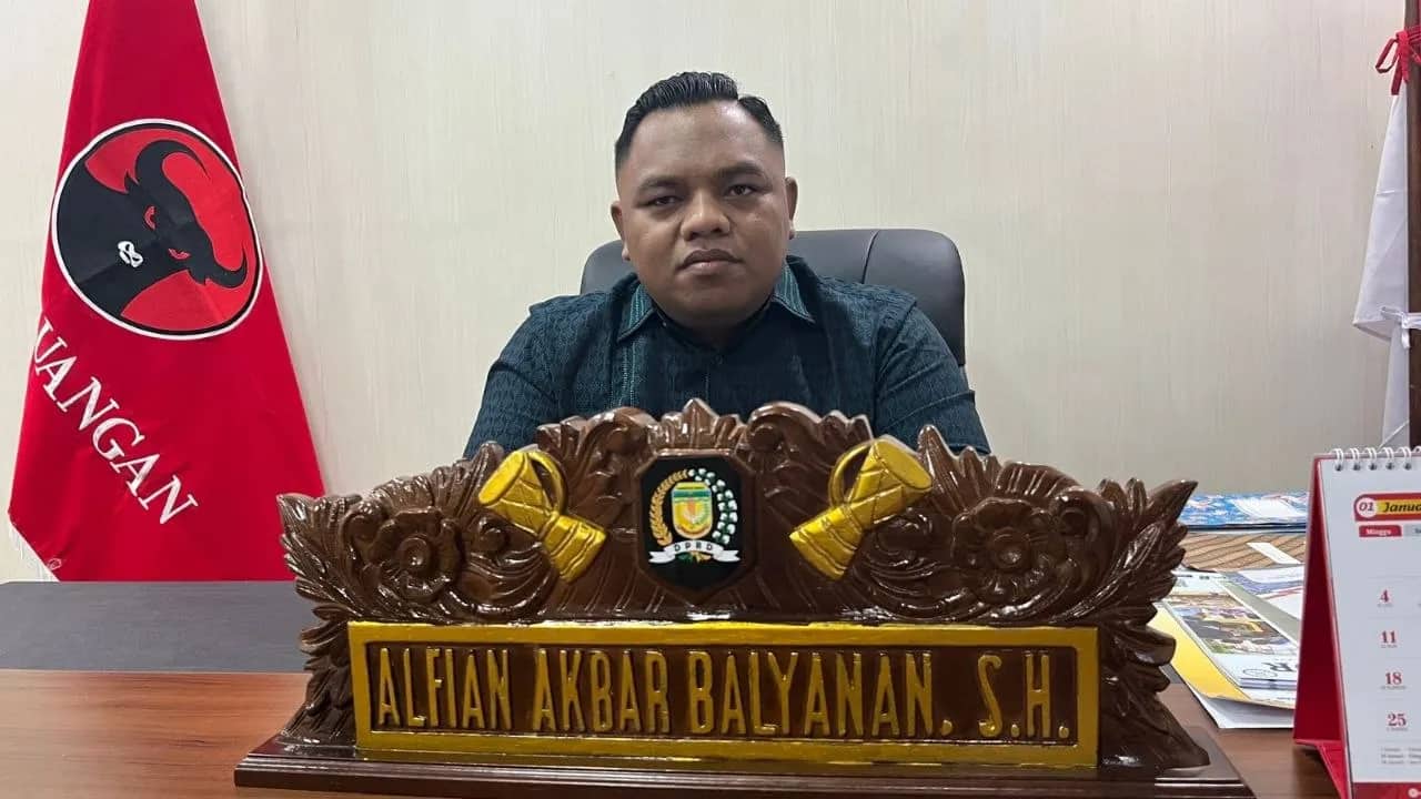 Ilustrasi berita Mimika: Raih Dua Penghargaan dari Kemendagri, Ketua Komisi I DPRK Nilai Pembangunan Mimika Mulai Tunjukan Hasil Nyata