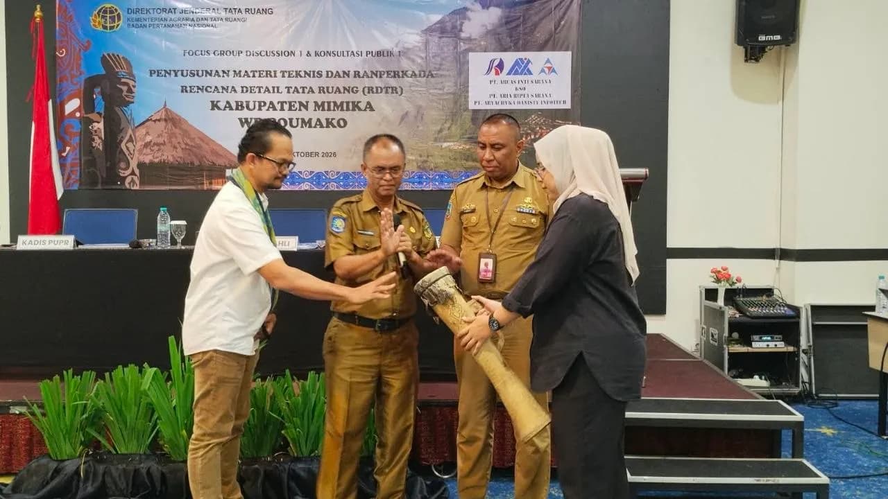 Ilustrasi berita Mimika: Pomako dan Kokonao Ditata, Pemkab Mimika Pastikan Investasi Tetap Jaga Lingkungan