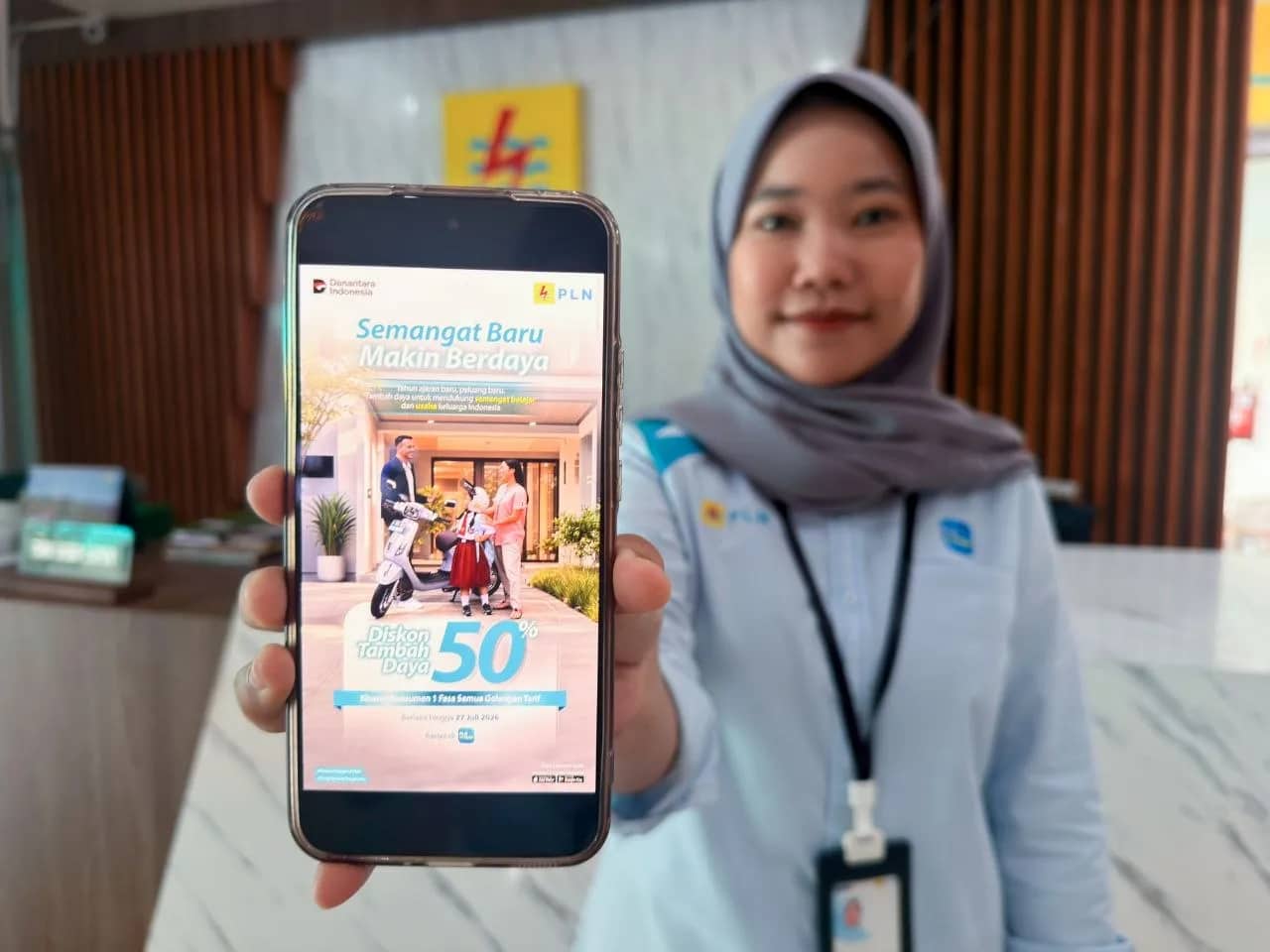 Ilustrasi berita Ekonomi: Dukung Semangat Belajar Anak di Tahun Ajaran Baru 2026, PLN Hadirkan Promo Diskon Tambah Daya 50 Persen