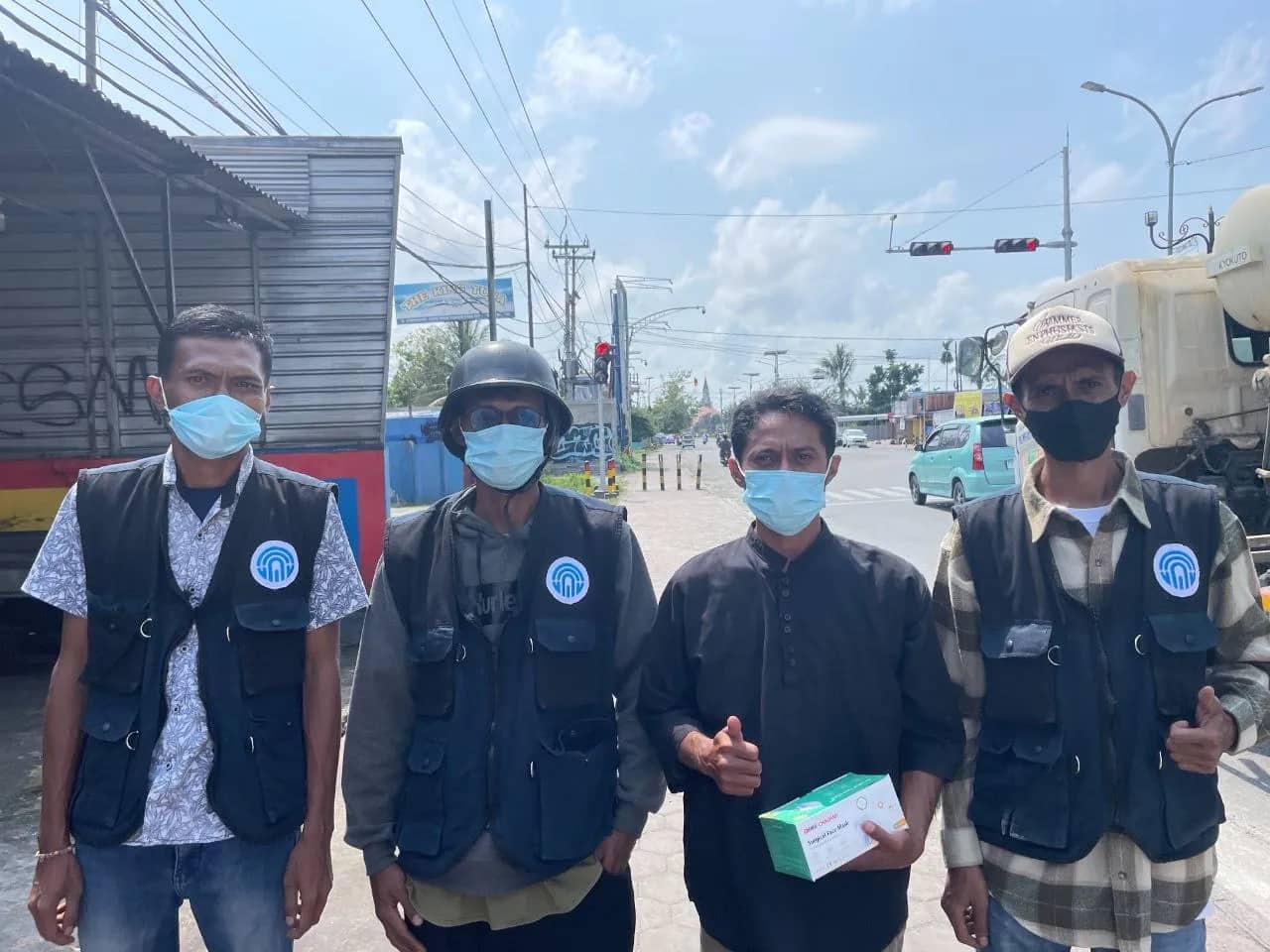 Ilustrasi berita Mimika: Amungsa Foundation Bagikan Masker di Tengah Paparan Debu dan Asap di Timika