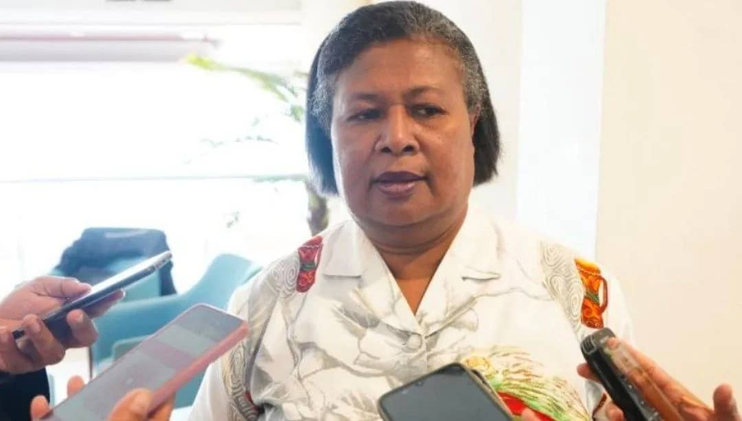 Kepala BP3AP2KB Mimika Yohana Arwam