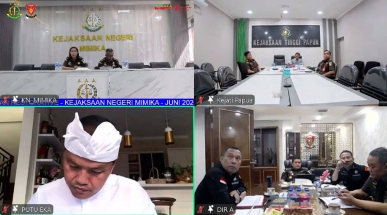 Video Conference (Vidcon) Kejari Mimika, Kamis (18/6), bersama Direktur A pada Jaksa Agung Muda Tindak Pidana Umum (JAM Pidum) Kejaksaan Agung Republik Indonesia.