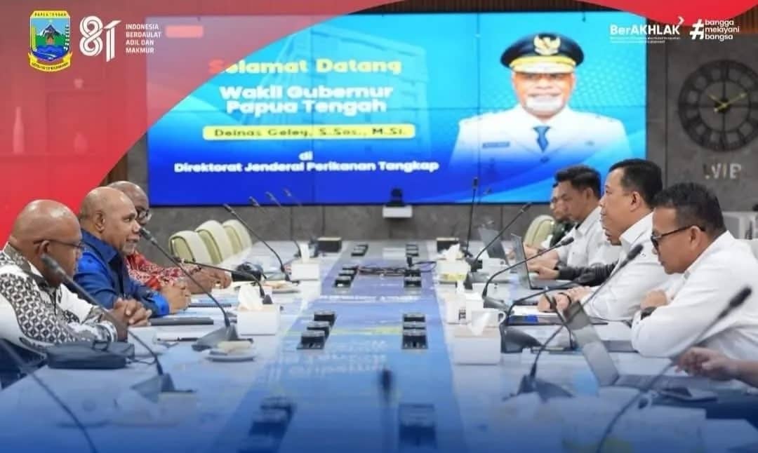 Wakil Gubernur Papua Tengah, Deinas Geley saat melakukan audiensi dengan Dirjen KKP beserta jajaran di Kantor KKP, Jakarta.