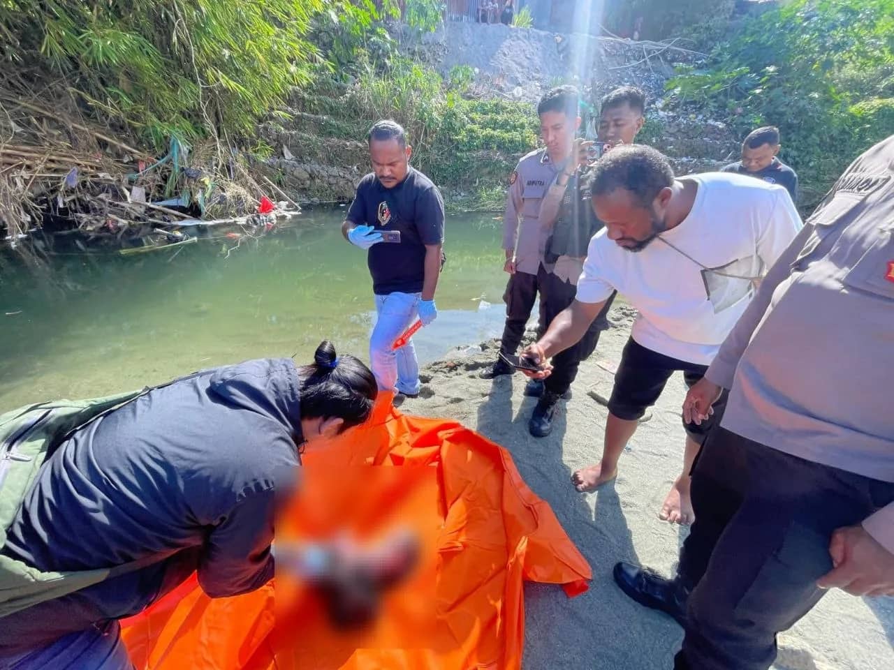 Ilustrasi berita JAYAPURA: Warga Komba Sentani Temukan Jenazah Bayi Perempuan di Sungai Saat Mencari Ikan