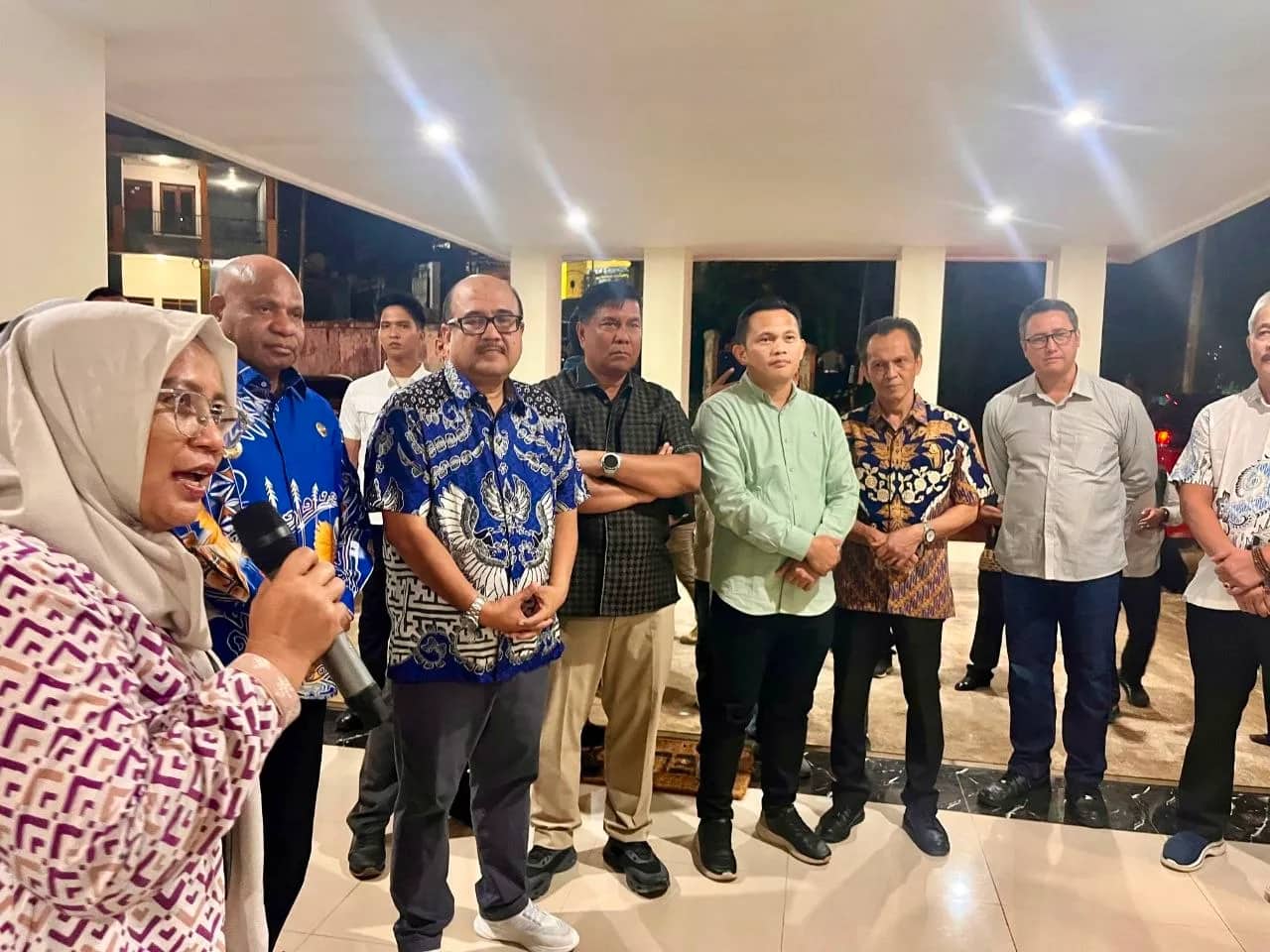 Ilustrasi berita JAYAPURA: Dirjen Kementerian PKP Tinjau Pembangunan Rusun ASN Kejati Papua, Bangunan Sudah Siap Ditempati