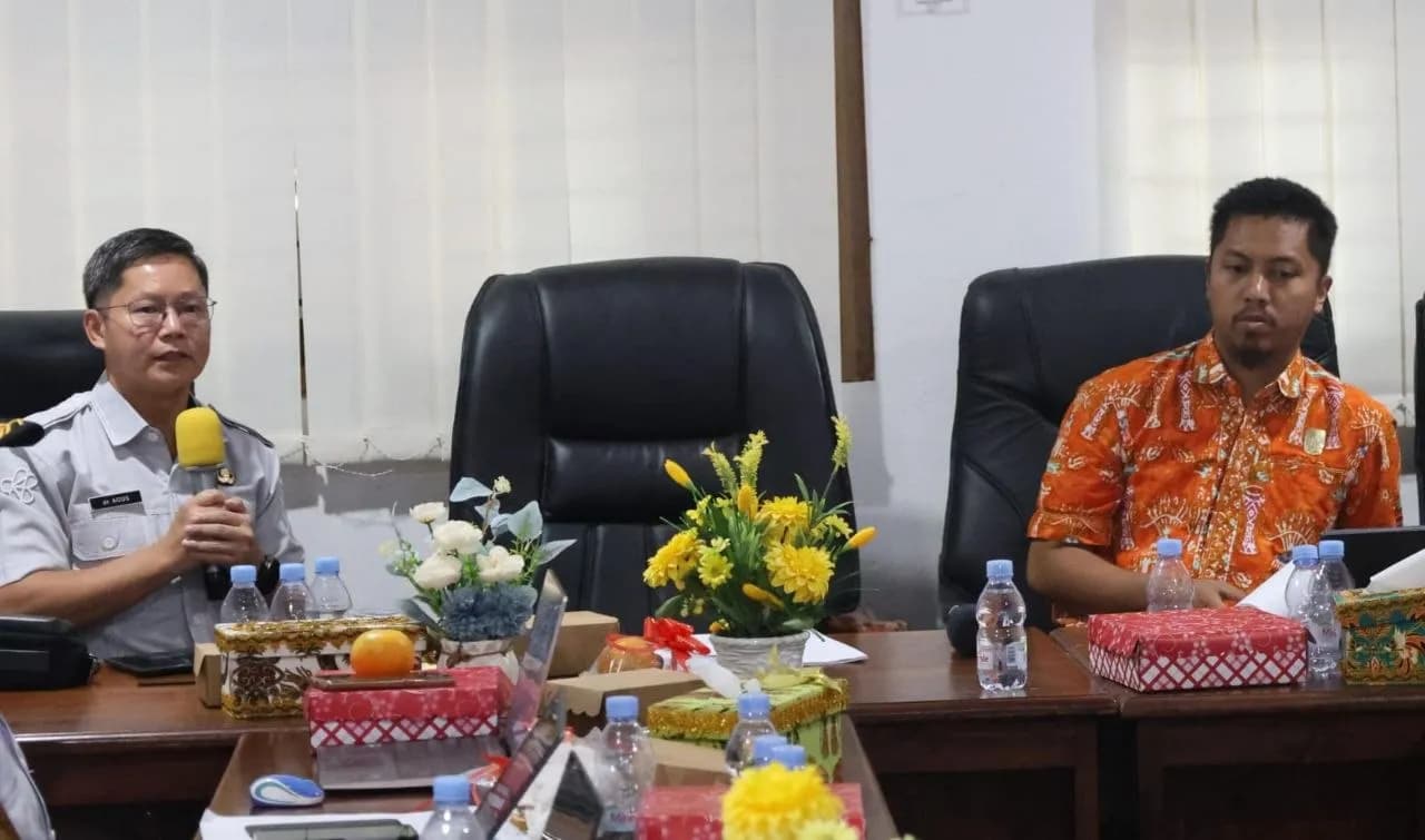 Ilustrasi berita Papua Tengah: Ardi Apresiasi Respons Cepat Dinkes Papua Tengah Bagikan Masker Gratis di Nabire