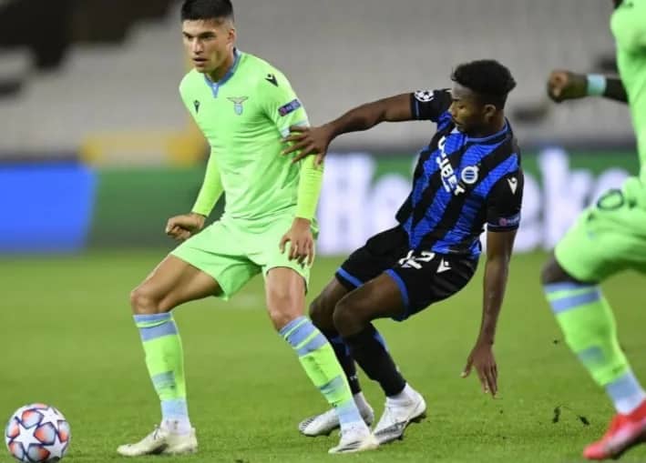 Ilustrasi berita Olahraga: Ditahan Imbang, Lazio Bawa Pulang Satu Point di Grup F Liga Champions