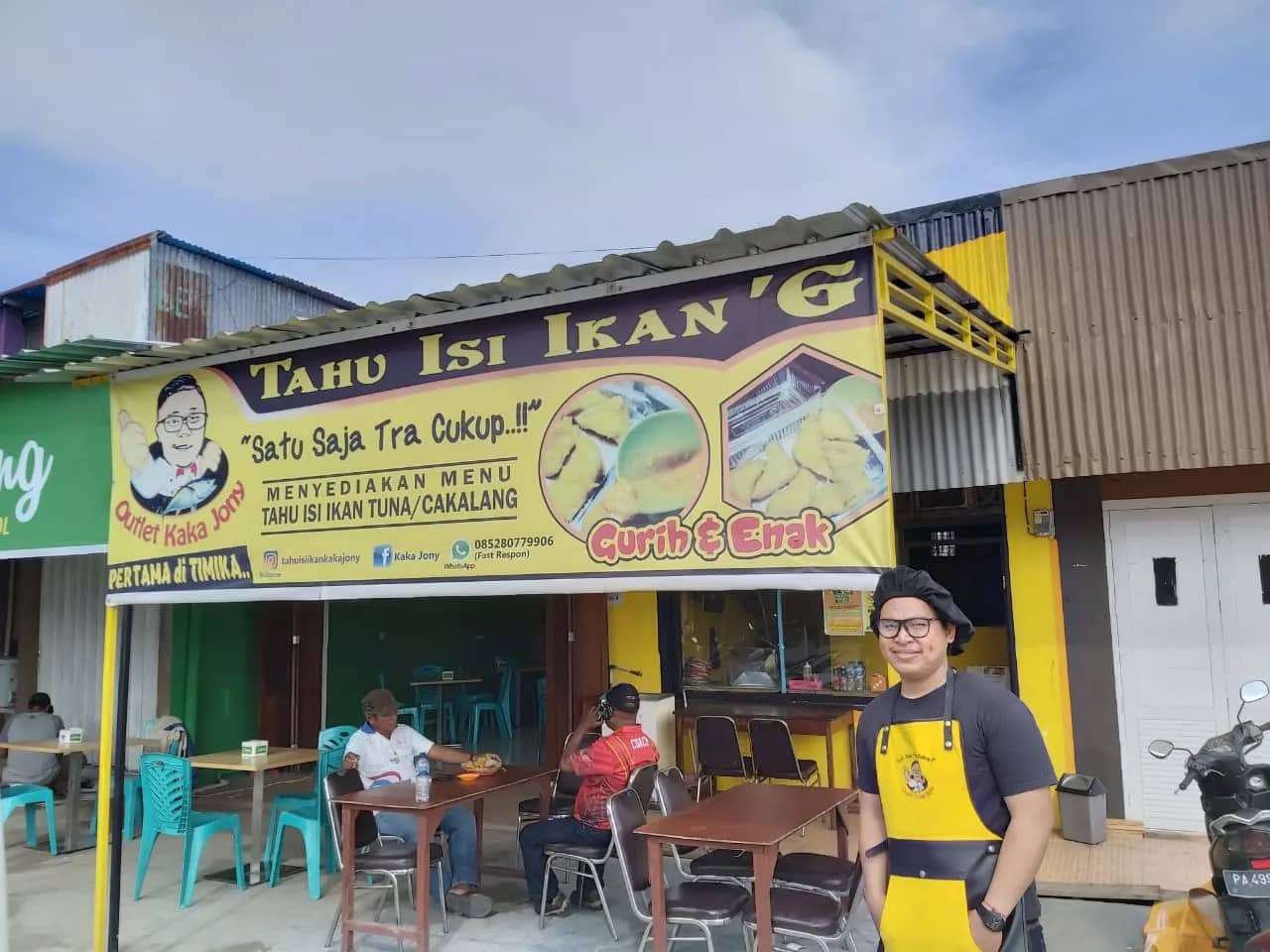 Ilustrasi berita Mimika: Buntut Relokasi PKL di Mimika Karyawan Terancam di-PHK, Kadisperindag: Kami Buka Ruang Diskusi