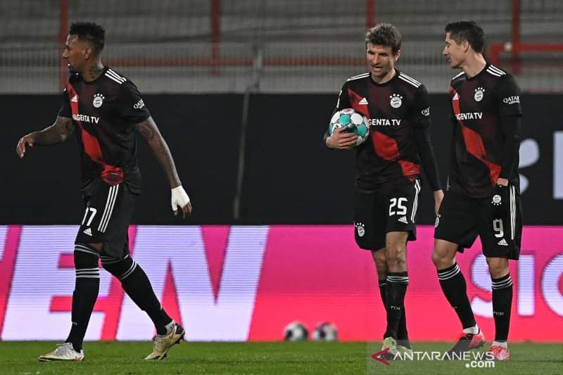 Ilustrasi berita Olahraga: Lewandowski selamatkan Bayern dari ancaman kekalahan di markas Union