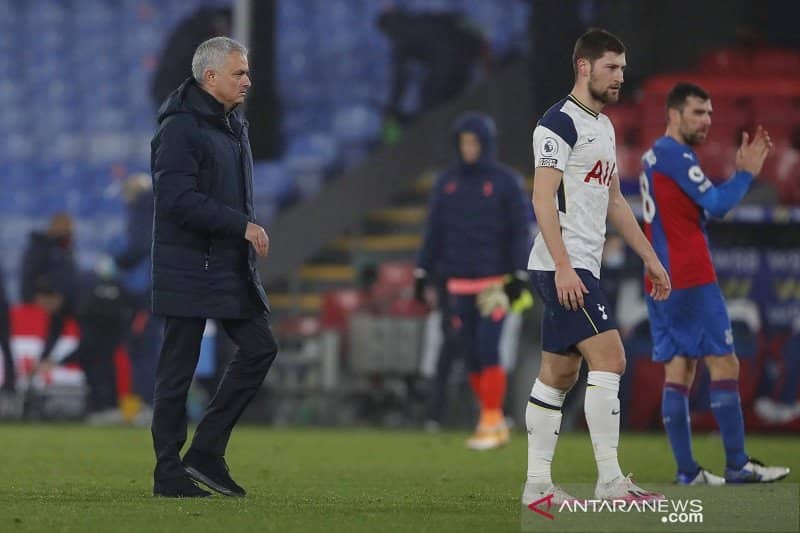 20201214-jose-mourinho