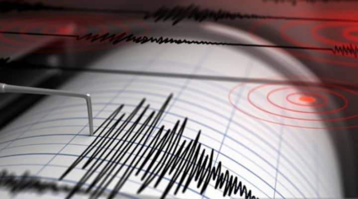 Ilustrasi berita Nasional: Wilayah Sulawesi Barat Diguncang Gempa 6,2 Skala Richter, Timbulkan Sejumlah Kerusakan